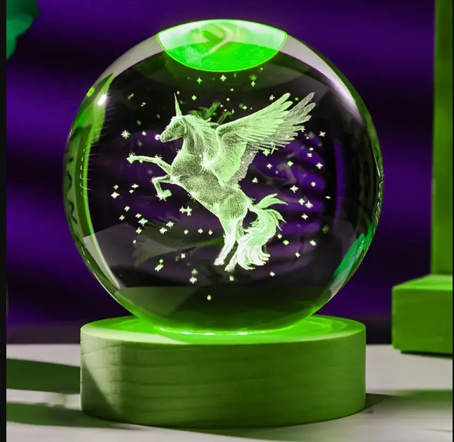 UN 3D Unicorn Crystal Ball Lamp